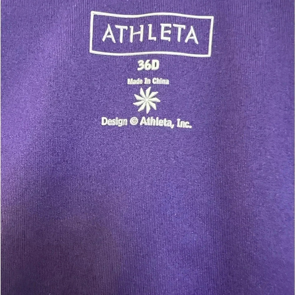 Athleta Purple Workout/Swimsuit Top Women's Size 36D - Picture 4 of 7